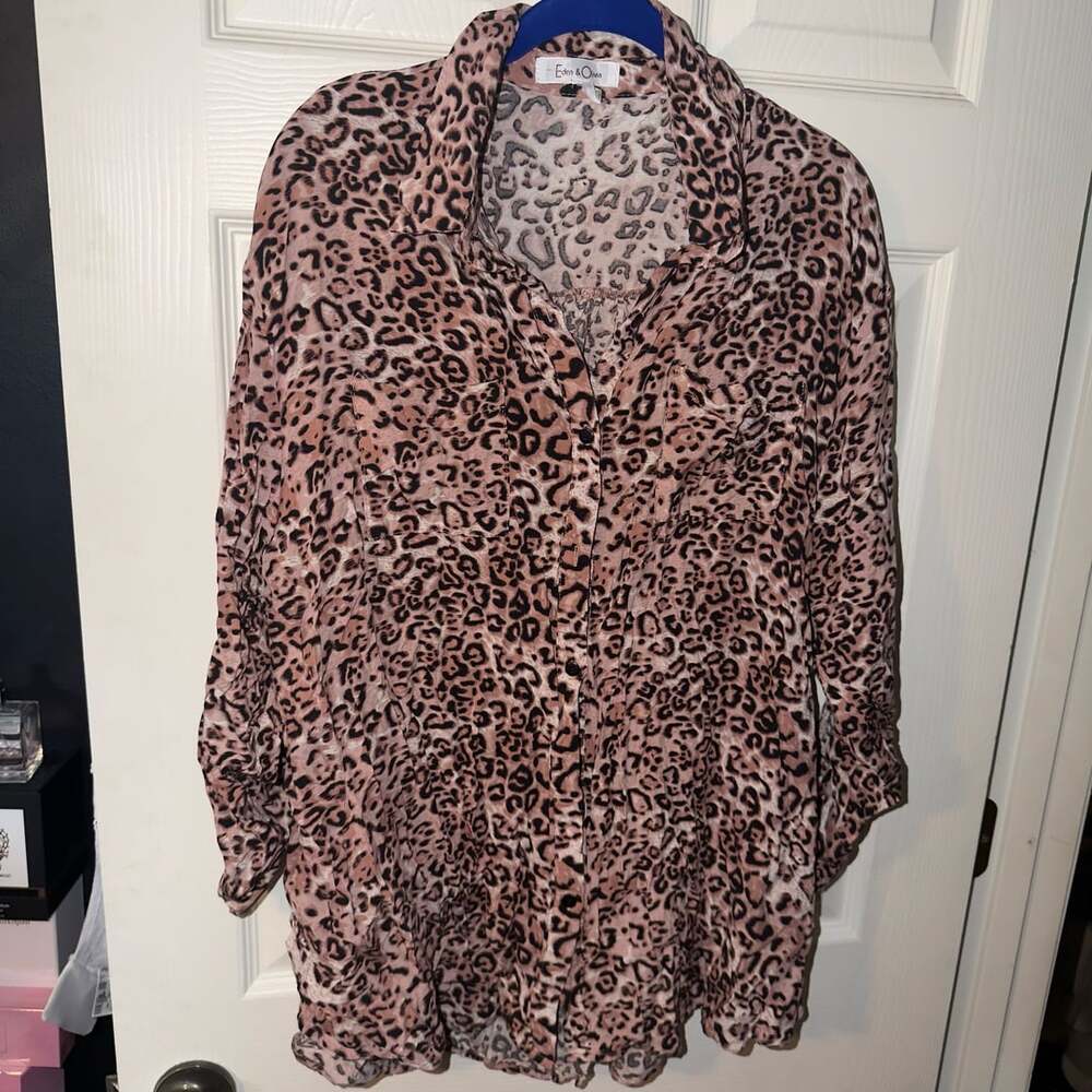 Eden & Olivia Plus Size 3x Leopard Blouse